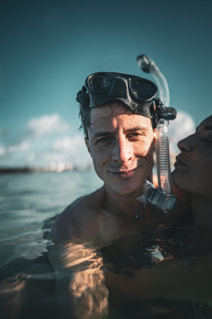 Größte Träume manifestieren – klare Ausrichtung im Wasser, spielerisch, wach und offen für das, was jenseits der Oberfläche wartet